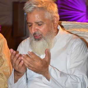 Meet your Posher, Ghulam